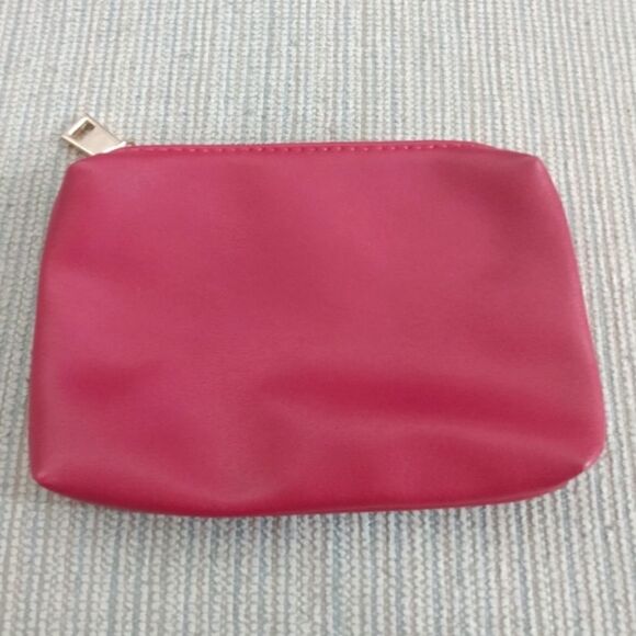 NWOT URBAN EXPRESSIONS Red Leather Zippered Coin Purse/Wallet w/Gold Hardware - Picture 7 of 7